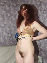 hairy babes present bush porn pictures